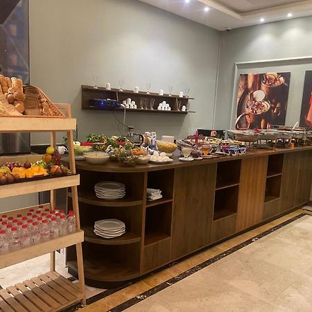 Jasmine Pyramids Hotel Kafret el-Gabal Zewnętrze zdjęcie